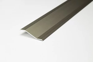 Univerzális 7-12mm szintkiegyenlítő öntapadós titán eloxált alumínium profil 38mmx0,9m
